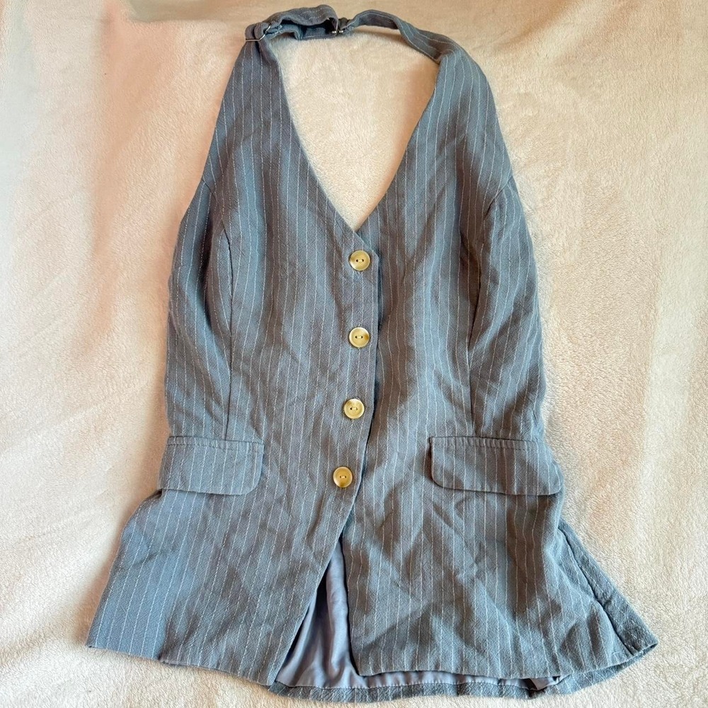 Monteau Los Angeles blue pin striped halter vest L